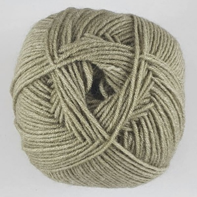 Cottontail Crafts - Soft Twist DK Knitting Yarn by Hayfield - Shade 256 ...